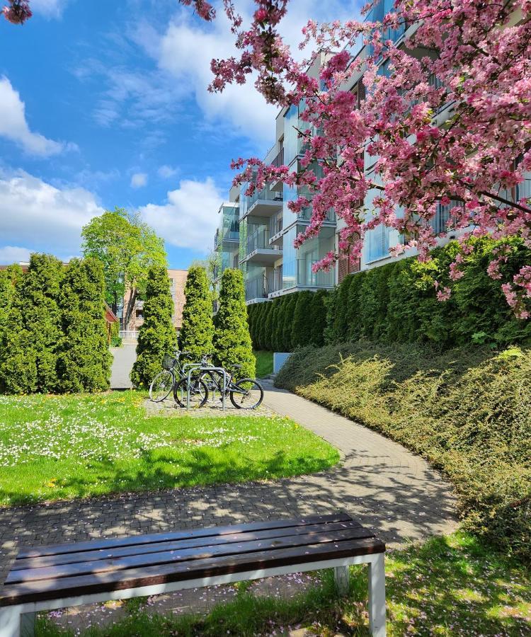 Apartament Apartament z tarasem w parku Zaczarowanej Dorozki Kraków Zewnętrze zdjęcie